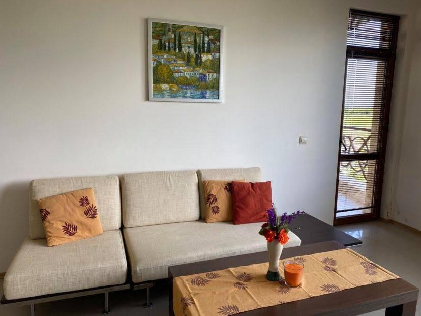 Lighthouse Golf Resort Private Apartment Sunrise Balchik Exterior foto